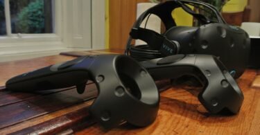 VR headset with controllers